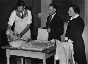 att upptäcka släktens historier genom gamla födelseattester